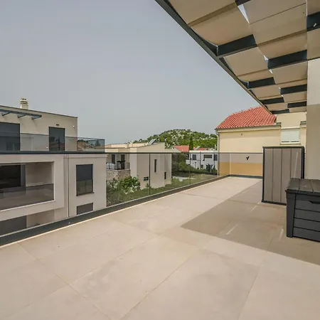 Sky Appartamento Murter